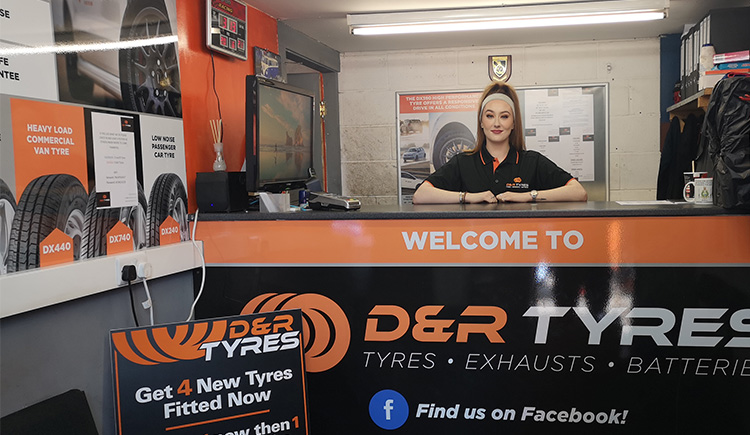 Welcome to D & R Tyres
